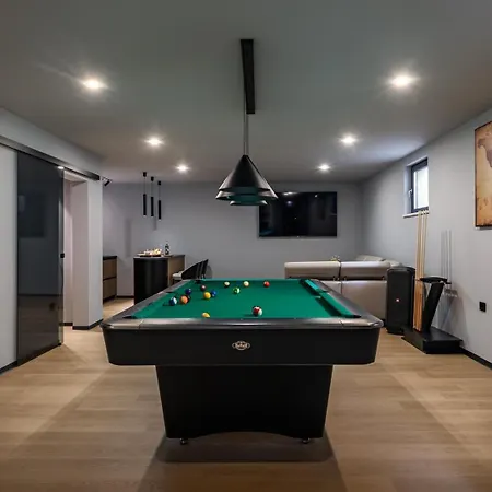 Dujma Villa Kostrena